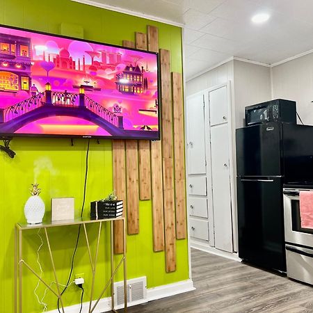 Cozy Buffalo Home-Sleeps 4 Lackawanna Esterno foto