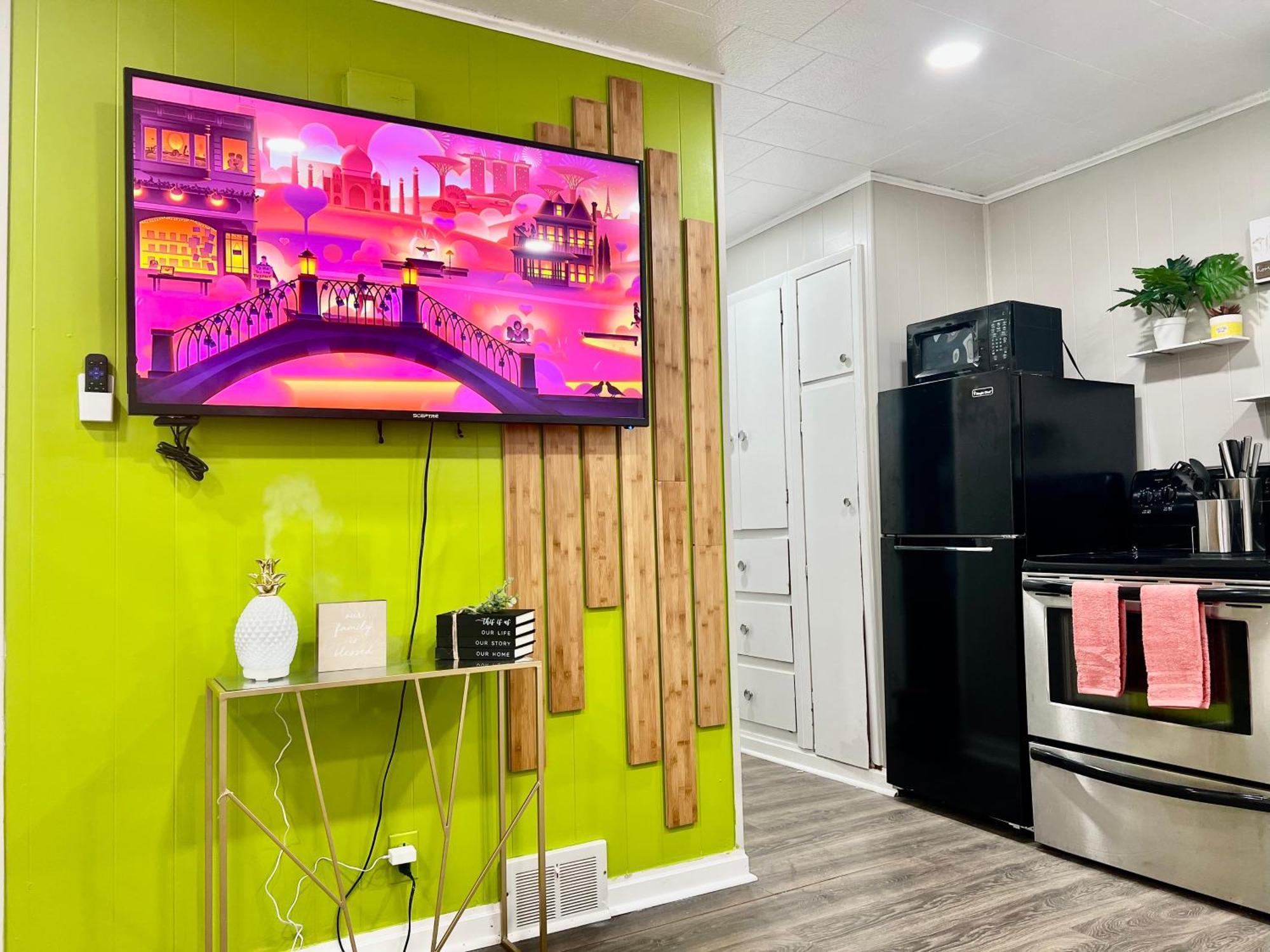 Cozy Buffalo Home-Sleeps 4 Lackawanna Esterno foto